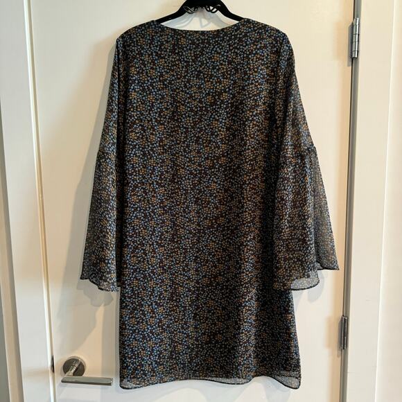 CAbi Sheath Chiffon Dress Blue Brown Floral V-Neck Pullover Bell Sleeve Sz M - Picture 7 of 7